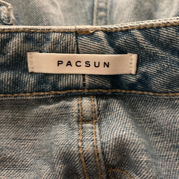 NEW! PacSun Jeans - Picture 2 of 4